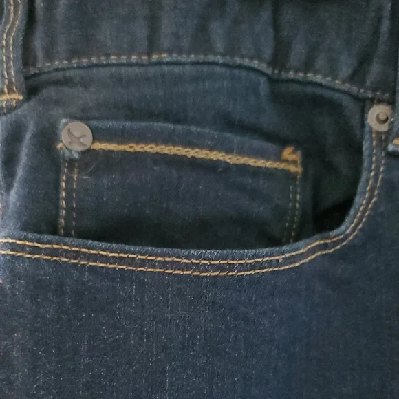 Eddie Bauer Women's Dark Blue Jeans - Picture 4 of 7
